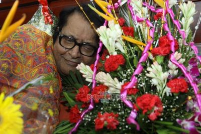 Veteran actor filmmaker Manoj Kumar snapped on his 77th birthday