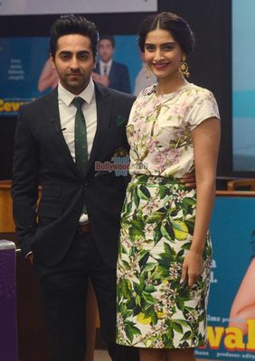 Sonam Kapoor and Ayushman Khurana promote film 'BEWAKOOFIYAAN'