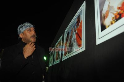 Bolly Celebs at the Bombay News Photographer Association (BNPA) is organized Photo exhibition titled 'Eka Vadlachi Kahani' (The Tale of a Storm) on the Life of Late Balasaheb Thackeray
