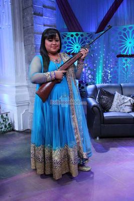 Vidya Balan on the sets of STAR PLUS Show 'NO MORE KAMZOR'