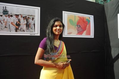Usha Jadhav at BNPA organized Photo exhibition titled \'Eka Vadlachi Kahani\'
