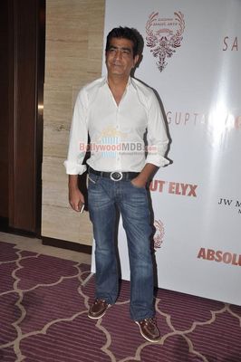 Bolly Celebs at ABSOLUT ELYX party hosted by Sanjay Gupta