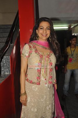 Top Bollywood Celebs at 'GULAAB GANG' special screening