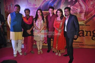 Top Bollywood Celebs at 'GULAAB GANG' special screening