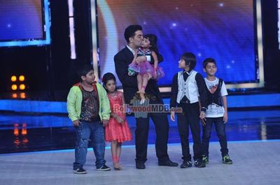 Amitabh Bachchan promotes 'Bhootnath Returns' on the Grand Finale of India's Got Talent Season 5