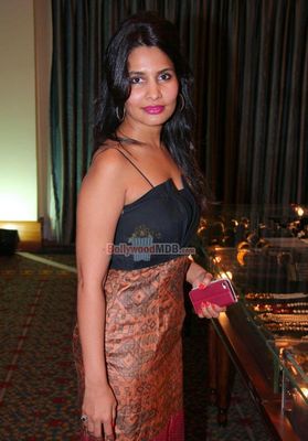 Pragati Mehra, Rachana Shah, Kavitta Verma at the Tibarumal Jewels Exhibition