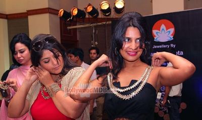 Pragati Mehra, Rachana Shah, Kavitta Verma at the Tibarumal Jewels Exhibition