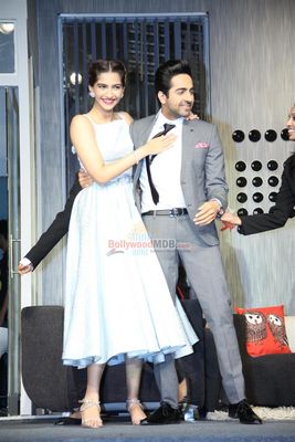 Sonam Kapoor and Ayushmann Khurana at film 'BEWAKOOFIYAAN' promotions