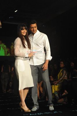 Bolly Celebs at Day 2 of LFW Summer Resort 2014