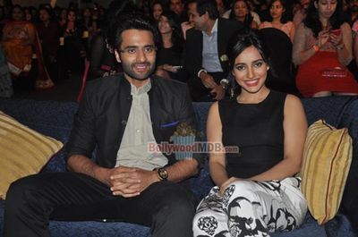 Amitabh Bachchan, Neha Sharma, Jackky Bhagnani at the Lavasa Women's Drive 2014 Awards Ceremony