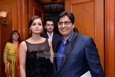 Bolly Celebs at 25 films completion celebrations party of Vashu Bhagnani