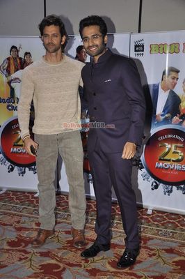 Bolly Celebs at 25 films completion celebrations party of Vashu Bhagnani