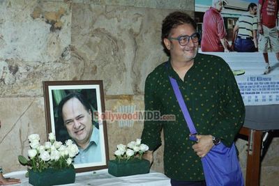 Bolly Celebs at special screening of film 'CLUB 60' as special tribute to late Farooq Sheikh