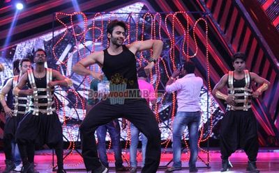 Jackky Bhagnani promotes 'YOUNGISTAAN' on Boogie Woogie sets