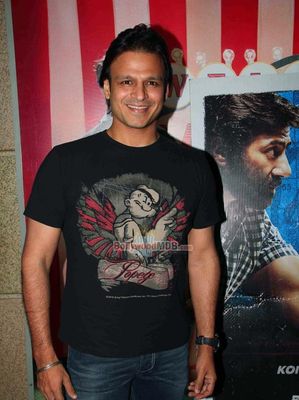 Hot Bolly Celebs at film 'DISHKIYAOON' special screening
