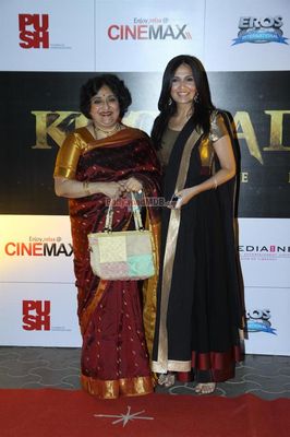 Amitabh Bachchan with his family at film 'KOCHADAIIYAAN' first look launch