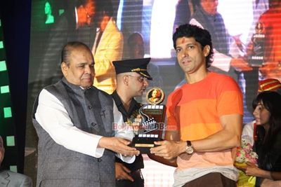Bollywood Celebs honoured by Governor of Maharashtra Shri K. Sankaranarayan at the Dadasaheb Phalke Academy Awards