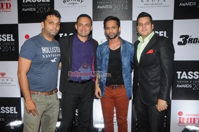 Bolly Celebs at the Tassel Fashion & Lifestyle Awards 2014