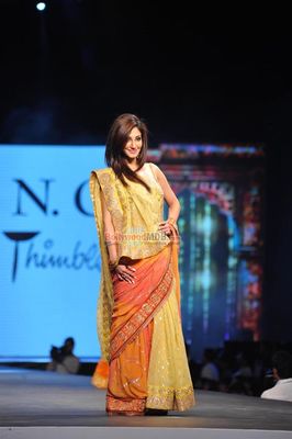 Bolly Celebs walk the ramp at 'Caring with Style' 9th Annual Fashion Show
