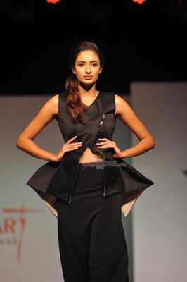 Hot Bollywood Celebs at the Mod'Art International Annual graduating fashion show