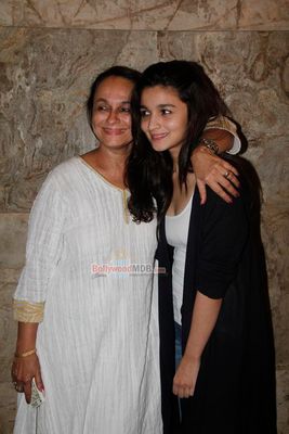 Alia Bhatt among Bolly Celebs at film 'CITYLIGHTS' special screening