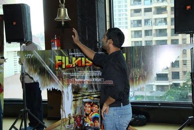 Filmistaan puja by actor Sharib Hashmi for film 'Filmistaan' promotions