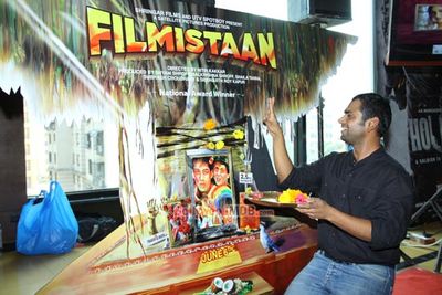 Filmistaan puja by actor Sharib Hashmi for film 'Filmistaan' promotions