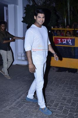 Hot Bolly Celebs at Karan Johar's 42nd birthday party