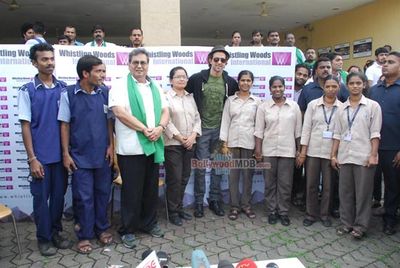 Hrithik Roshan and Subhash Ghai participates in Clean India Campaign at Whistling Woods International