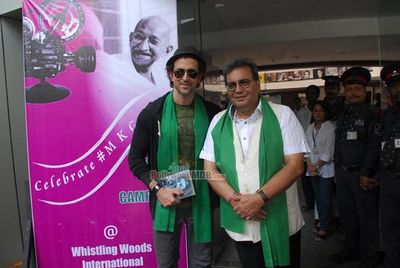 Hrithik Roshan and Subhash Ghai participates in Clean India Campaign at Whistling Woods International