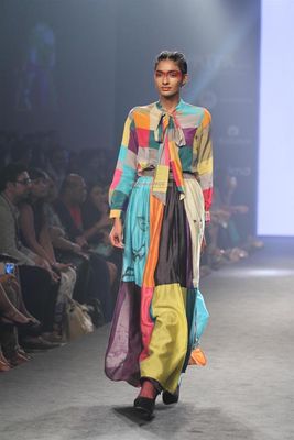 Aki Narula creates Future Of Fashion at the Myntra Fashion Weekend 2014