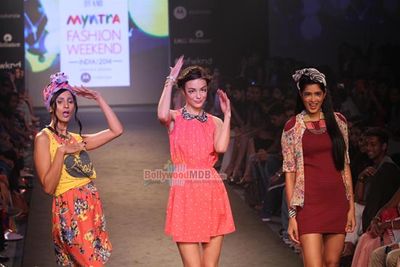 Kalki Koechlin and Cyrus Broacha walk the ramp for stylist Ami Patel at the Myntra Fashion Weekend 2014
