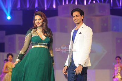 Bollywood Celebs at the India Bullion and Jewellers Association (IBJA) fashion show