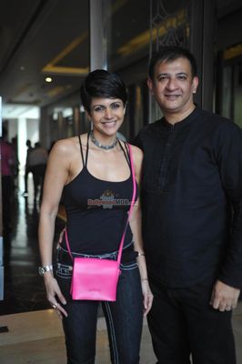 Mandira Bedi and Gutthi aka Sunil Grover present Joi de Vivre Collection at the Myntra Fashion Weekend 2014