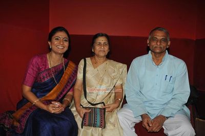 Sonali Kulkarni, Dr Prakash Baba Amte with wife Mandakini Amte at the special screening of Marathi film 'Dr Prakash Baba Amte'
