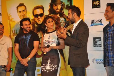 Saif Ali Khan, Ileana D'Cruz, Kalki Koechlin at the trailer launch of film 'Happy Ending'
