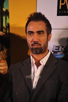 Saif Ali Khan, Ileana D'Cruz, Kalki Koechlin at the trailer launch of film 'Happy Ending'