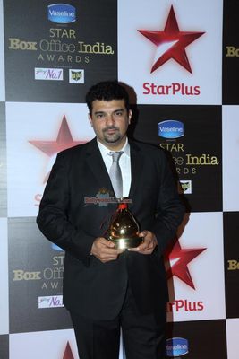 Bollywoods celebs studs Star Box Office India Awards 2014
