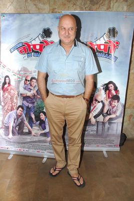 Bollywood celebs at the special screening of 'Ekkees Toppon Ki Salaami'