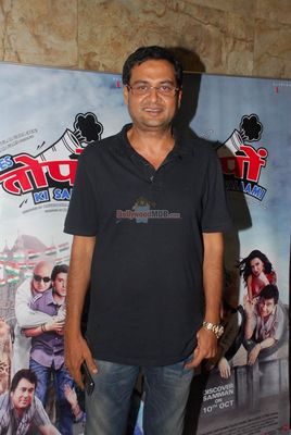 Bollywood celebs at the special screening of 'Ekkees Toppon Ki Salaami'