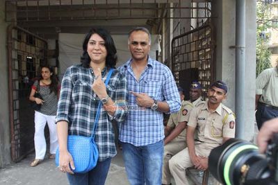 Bollywood celebs cast their votes in Maharashtra State Elections 2014