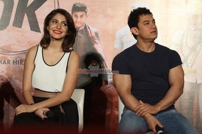 Aamir Khan, Anushka Sharma, Rajkumar Hirani, Vidhu Vinod Chopra at trailer launch of film 'PK'