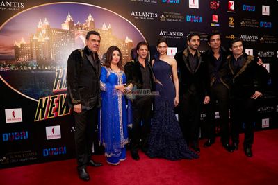 Bollywood celebs at film \'Happy New year\' World Premiere in Dubai
