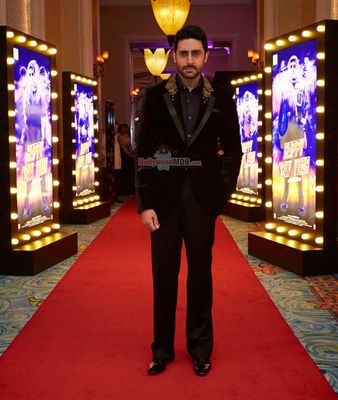 Bollywood celebs at film 'Happy New year' World Premiere in Dubai