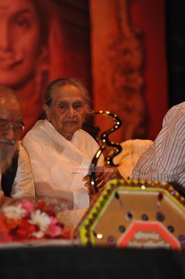 Hridaynath Mangeshkar celebrates his 77th birthday