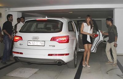 Bipasha Basu and her boyfriend Harman Baweja spotted with Audi Q7 car
