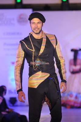 Celebs at fashion show by students of WLCI College