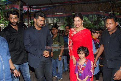 Deepika Padukone and Arjun Kapoor on India's Best Cine Stars Ki Khoj