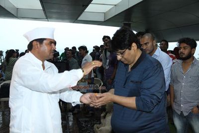 Bolly Celebs at the Mahurat of film 'Welcome To Karachi'