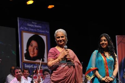 Singer Sanjeevani Bhelande gives musical tribute to Waheeda Rehman